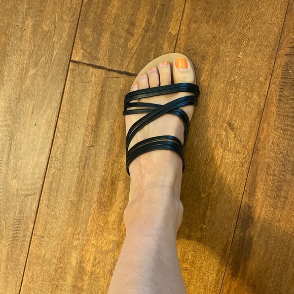 Splendid Black Strappy Sandals Sz 6.5 - Picture 2 of 8